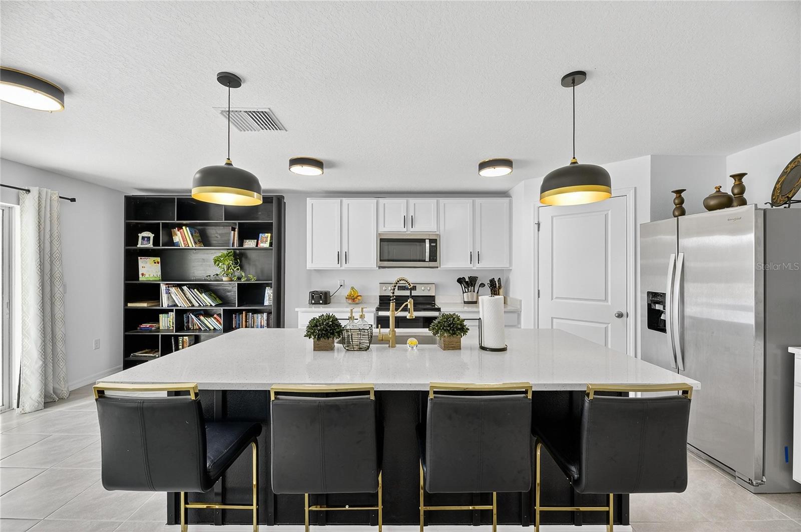 NORTH PK ISLE PH 2B & 3A - Residential