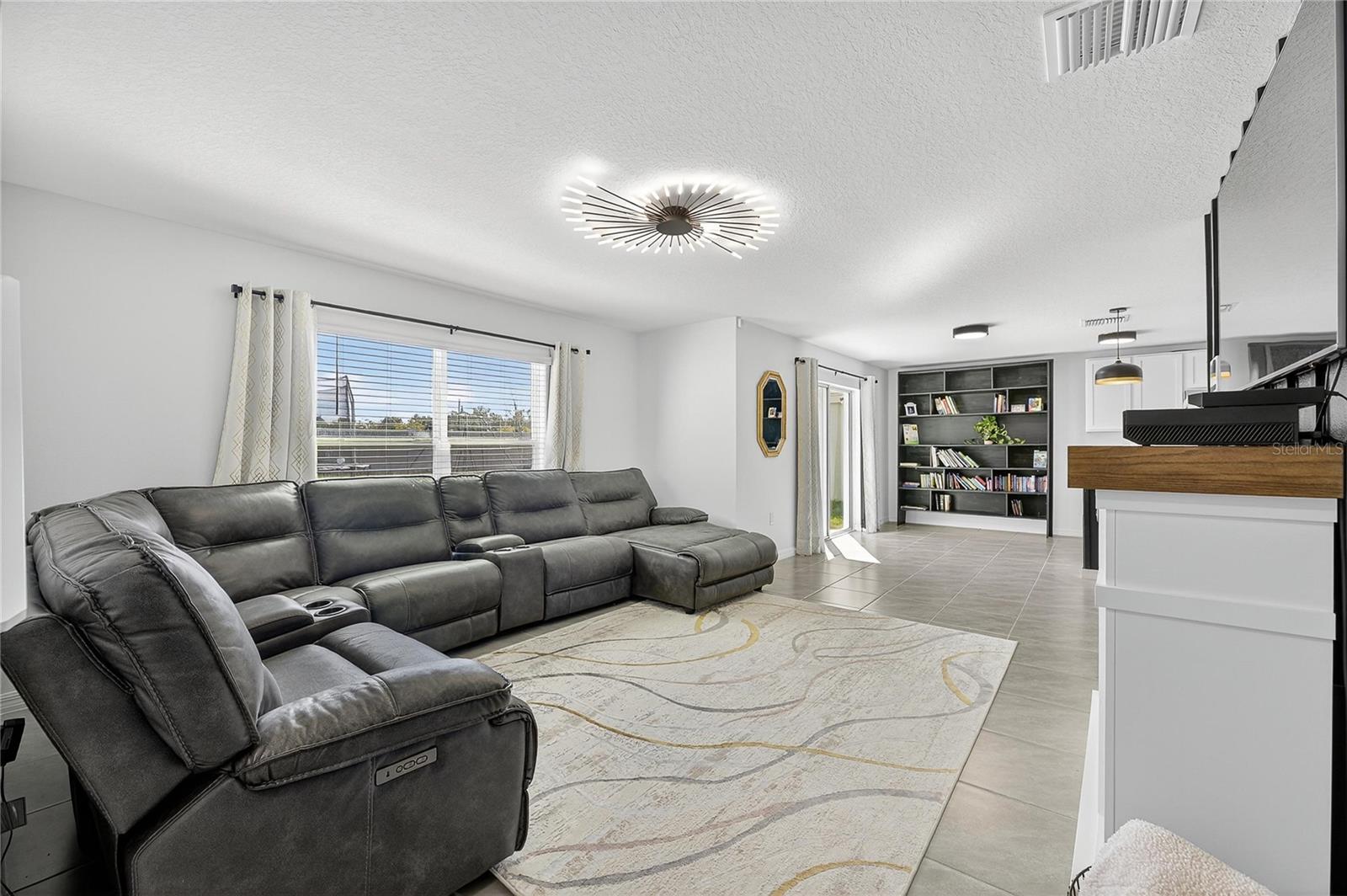 NORTH PK ISLE PH 2B & 3A - Residential