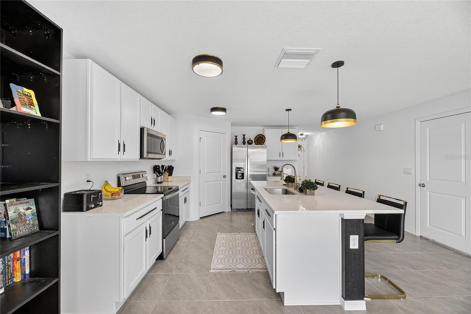 NORTH PK ISLE PH 2B & 3A - Residential