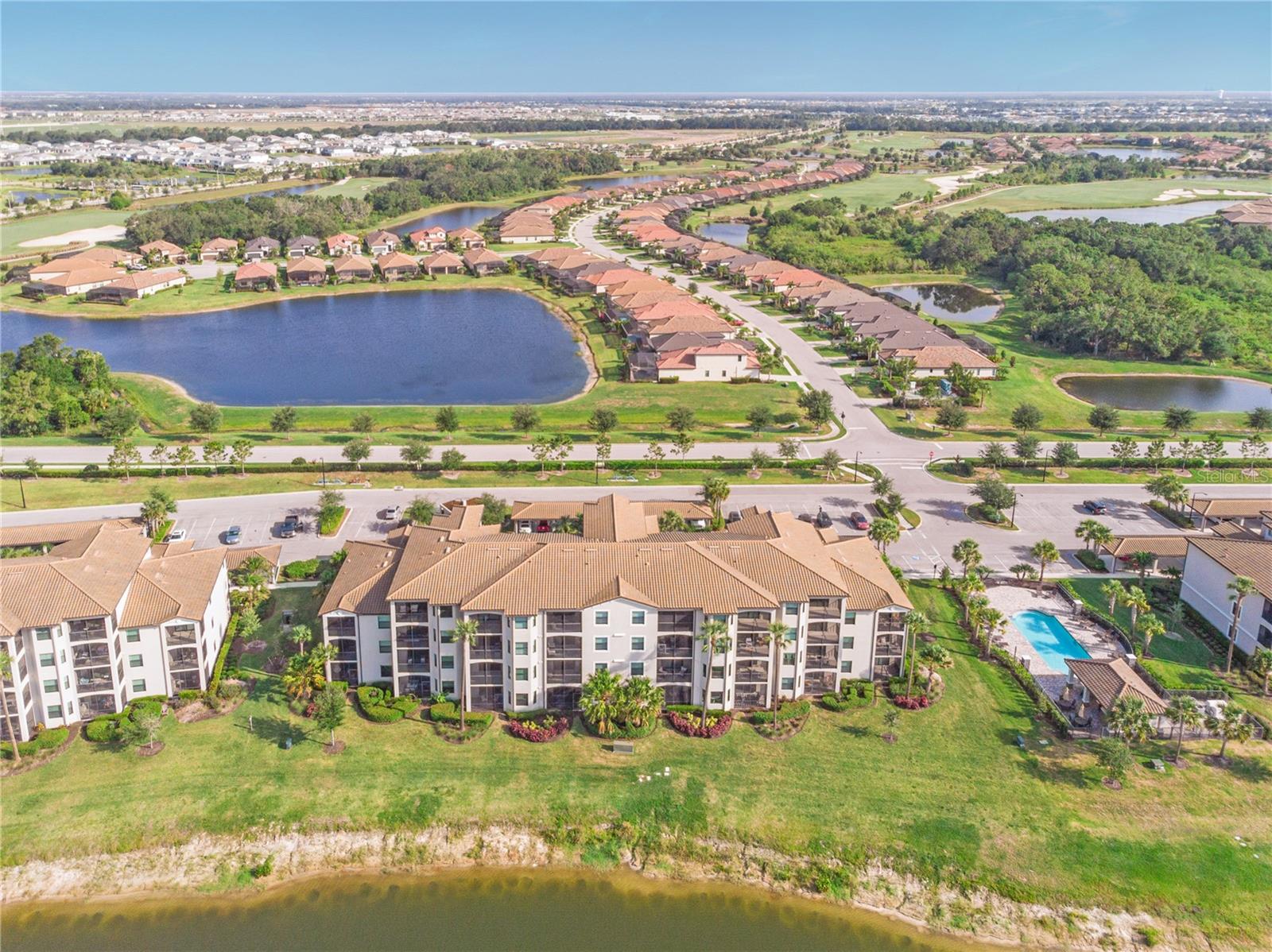 TERRACE I AT LAKEWOOD NATIONAL PH 2 - Residential Lease