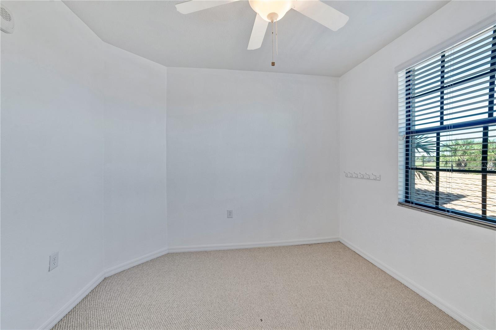 TERRACE I AT LAKEWOOD NATIONAL PH 2 - Residential Lease