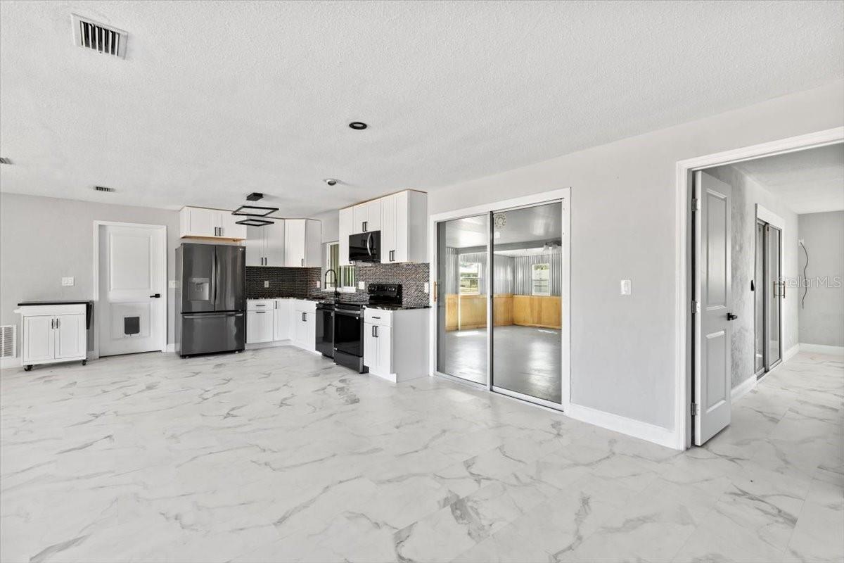 FAIRWAY UNIT 04 - Residential