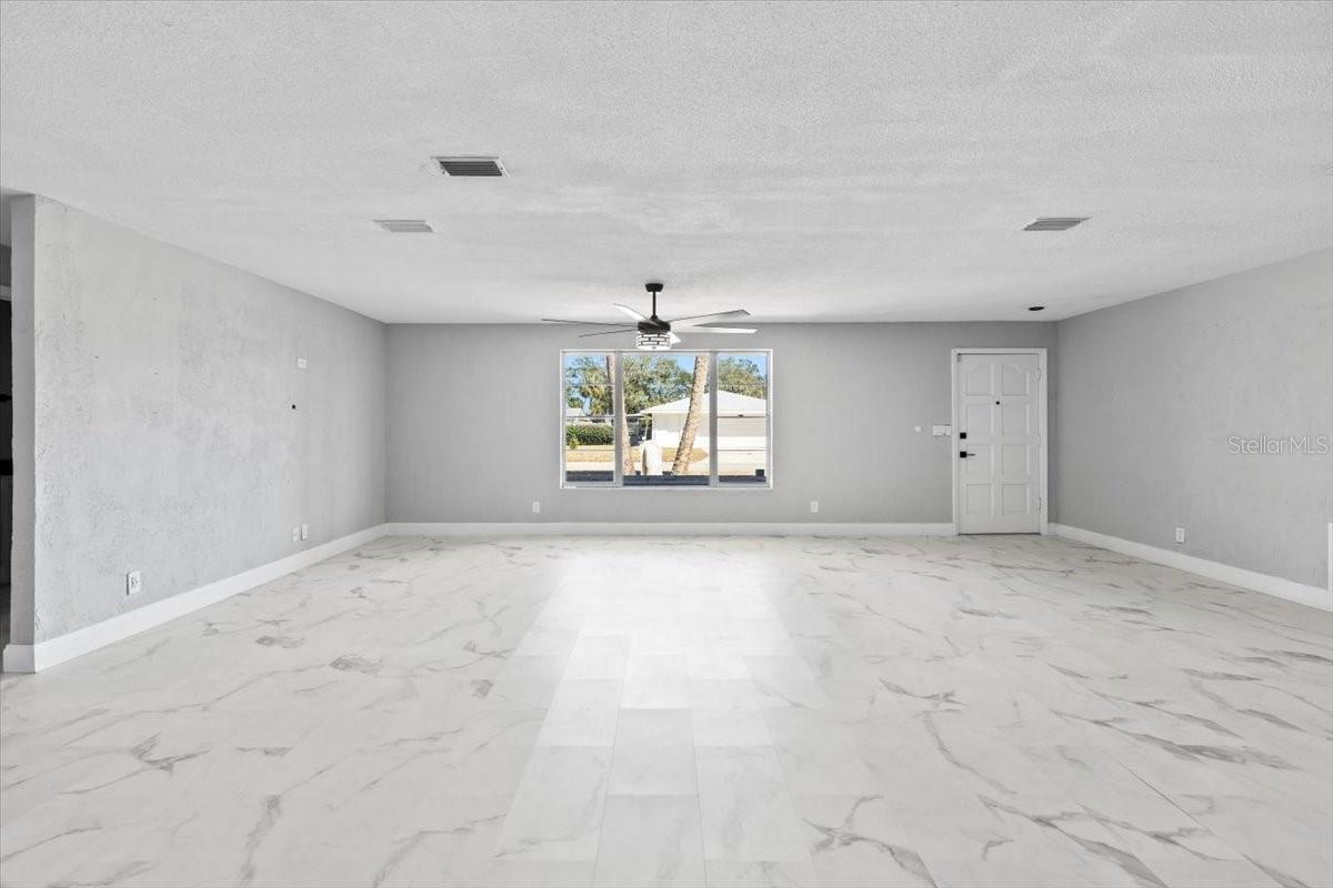 FAIRWAY UNIT 04 - Residential