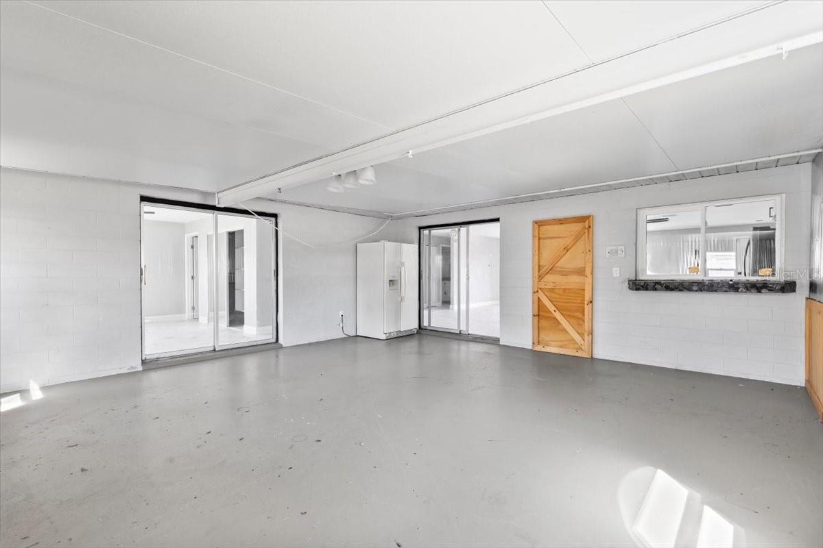 FAIRWAY UNIT 04 - Residential