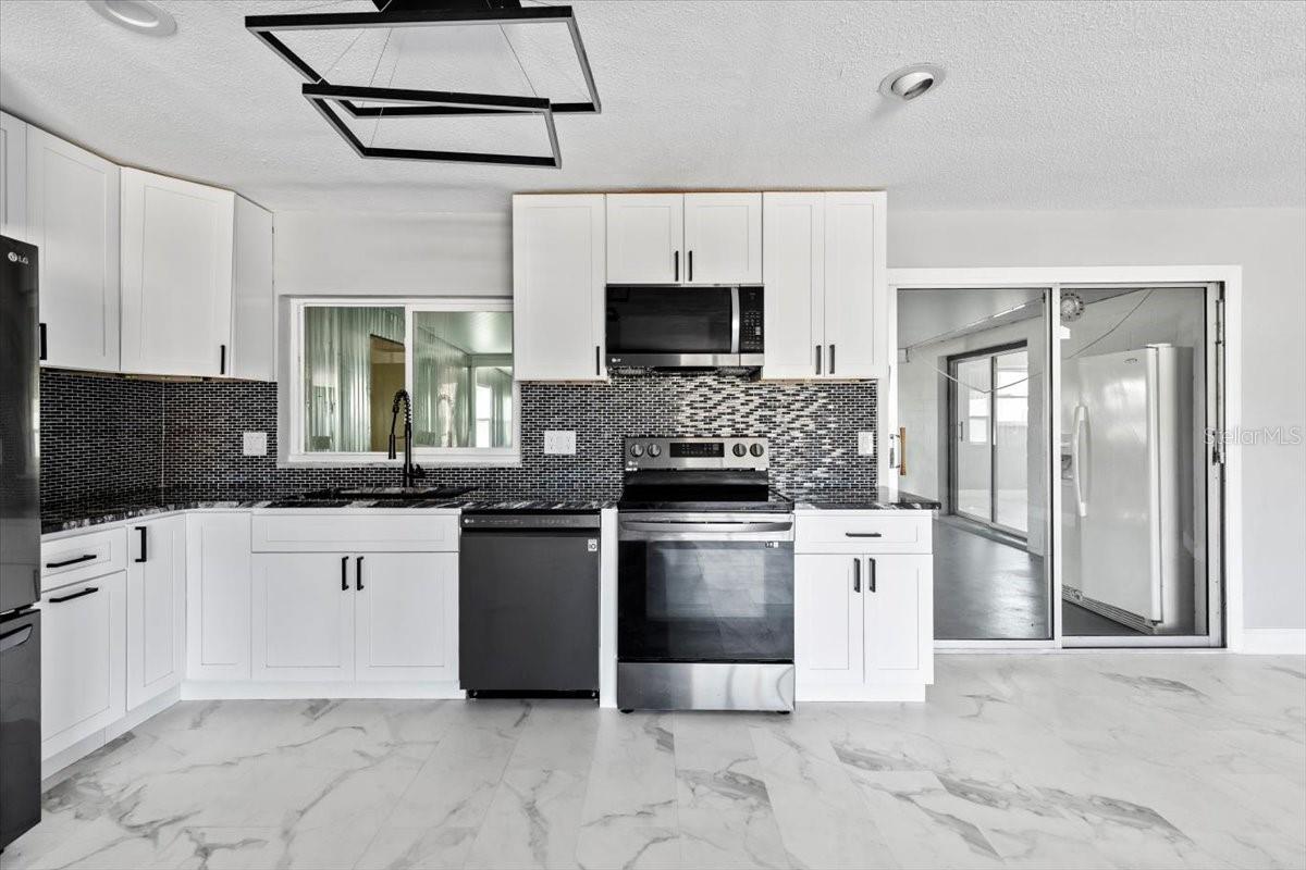 FAIRWAY UNIT 04 - Residential