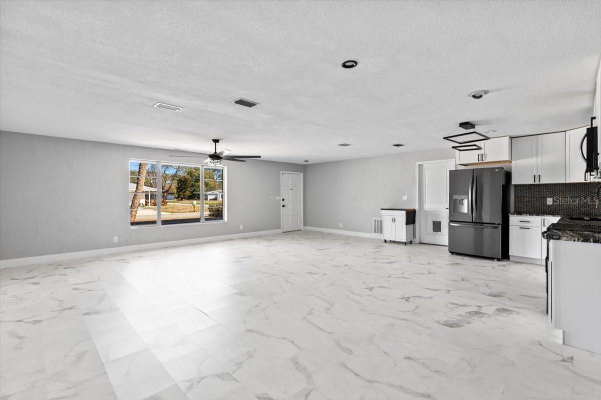 FAIRWAY UNIT 04 - Residential