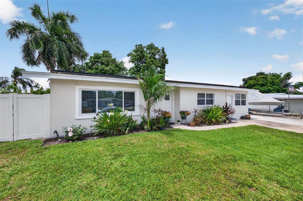 Photo of 3125 Monica Parkway, Sarasota, FL 34234 (MLS # A4699082)