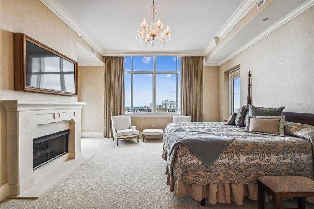 THE STOVALL ON BAYSHORE CONDO - Residential