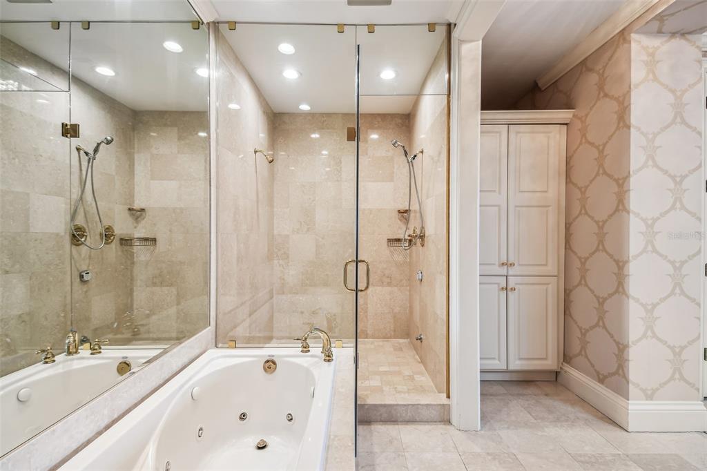 THE STOVALL ON BAYSHORE CONDO - Residential