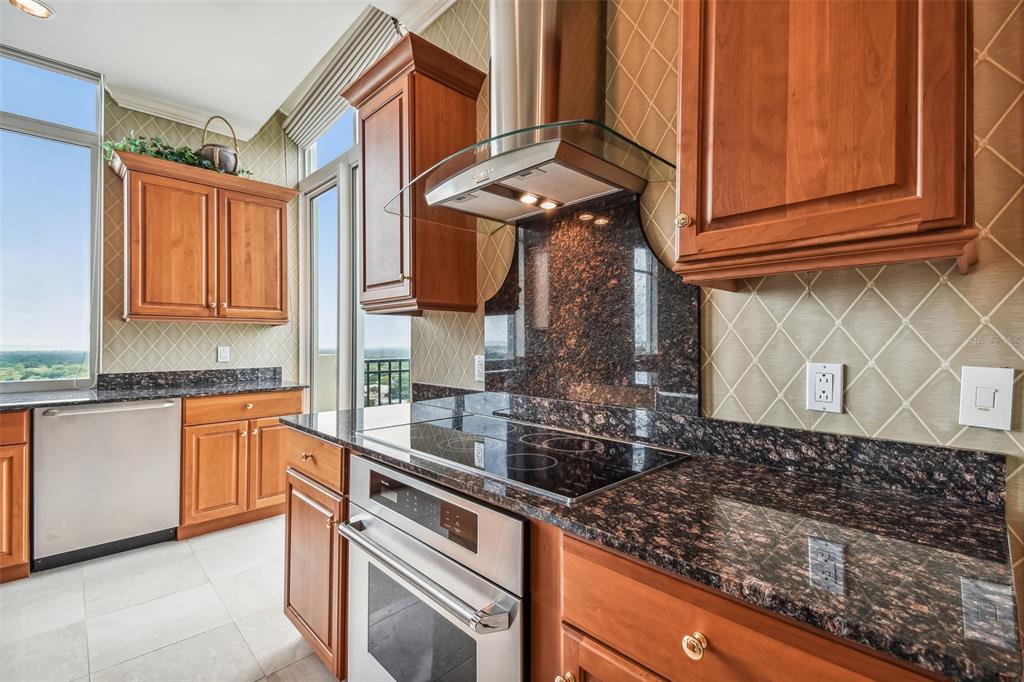 THE STOVALL ON BAYSHORE CONDO - Residential