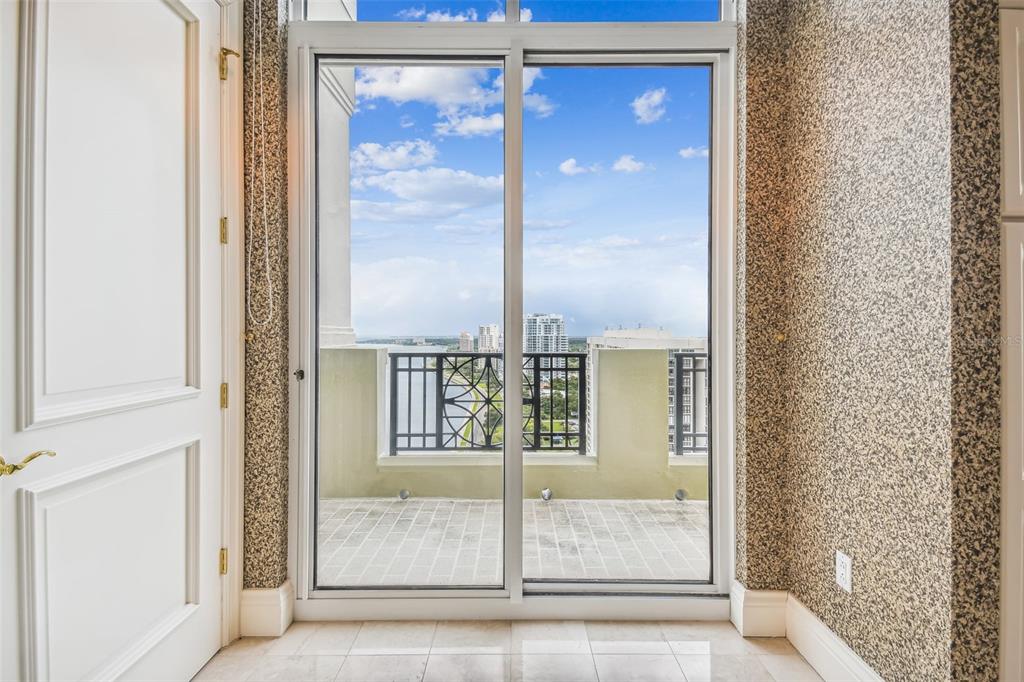 THE STOVALL ON BAYSHORE CONDO - Residential