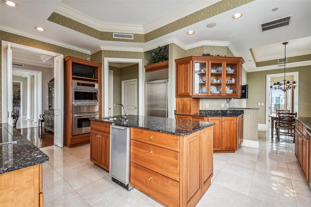 THE STOVALL ON BAYSHORE CONDO - Residential