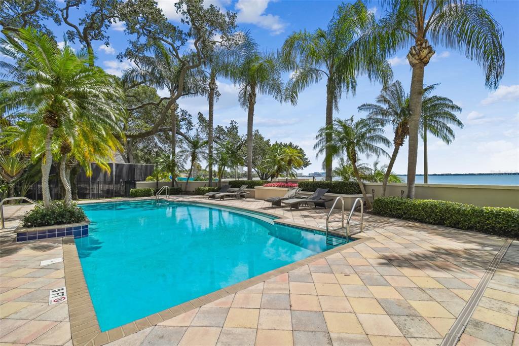 THE STOVALL ON BAYSHORE CONDO - Residential