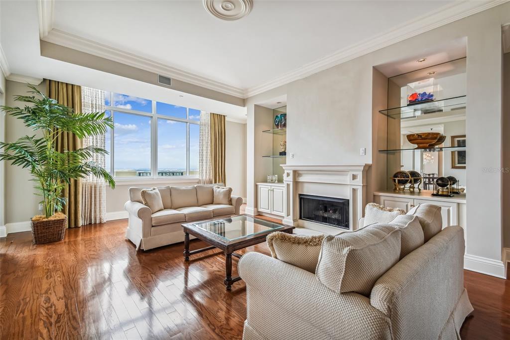 THE STOVALL ON BAYSHORE CONDO - Residential