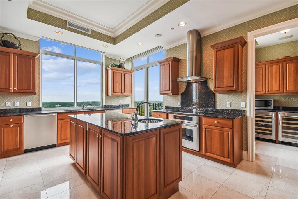 THE STOVALL ON BAYSHORE CONDO - Residential