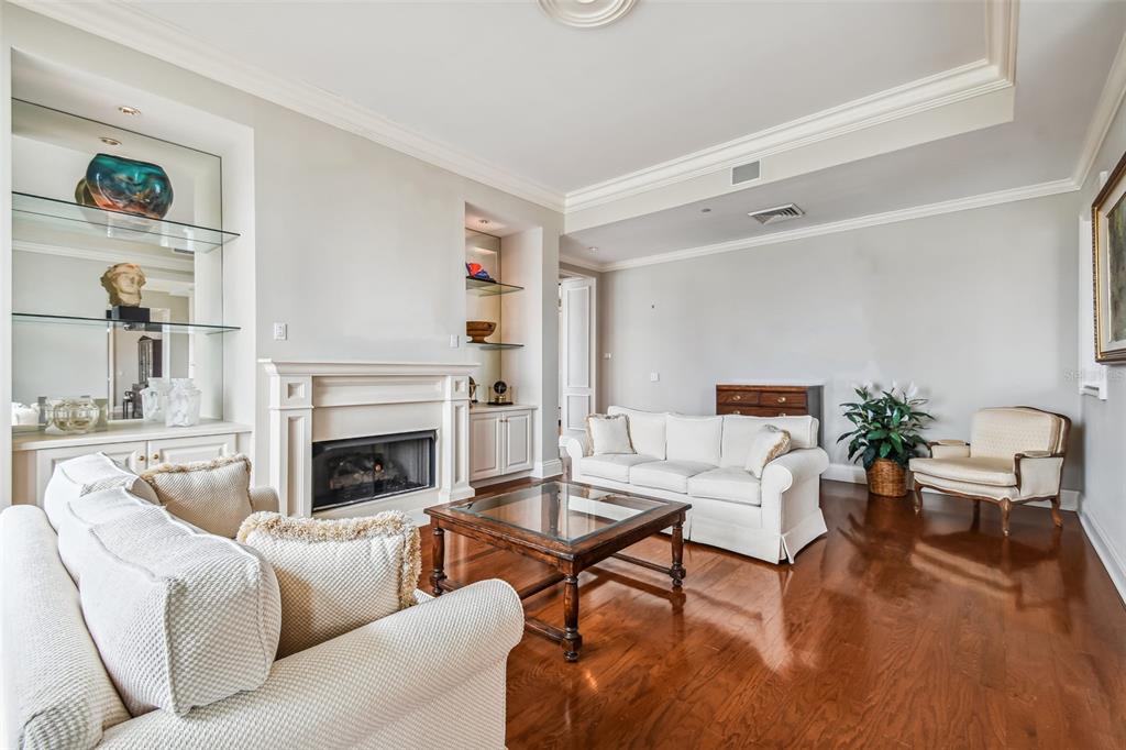 THE STOVALL ON BAYSHORE CONDO - Residential