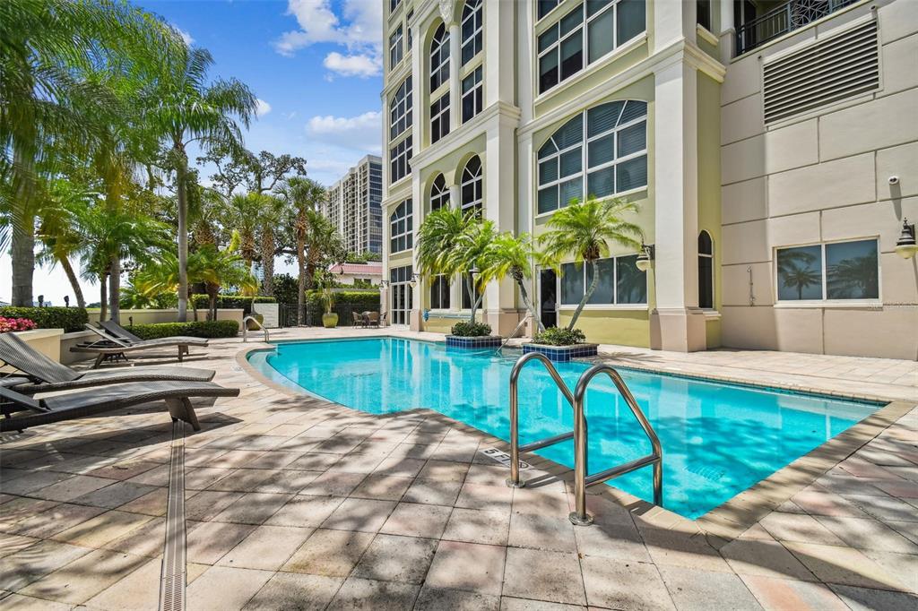 THE STOVALL ON BAYSHORE CONDO - Residential