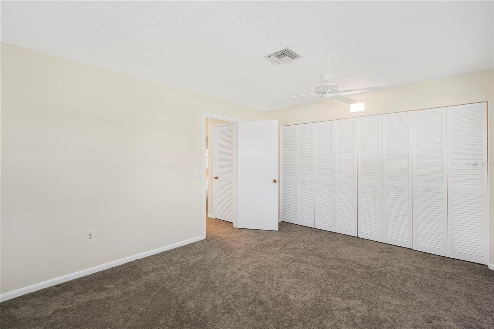 VENICE GARDENS SEC 2 - Residential