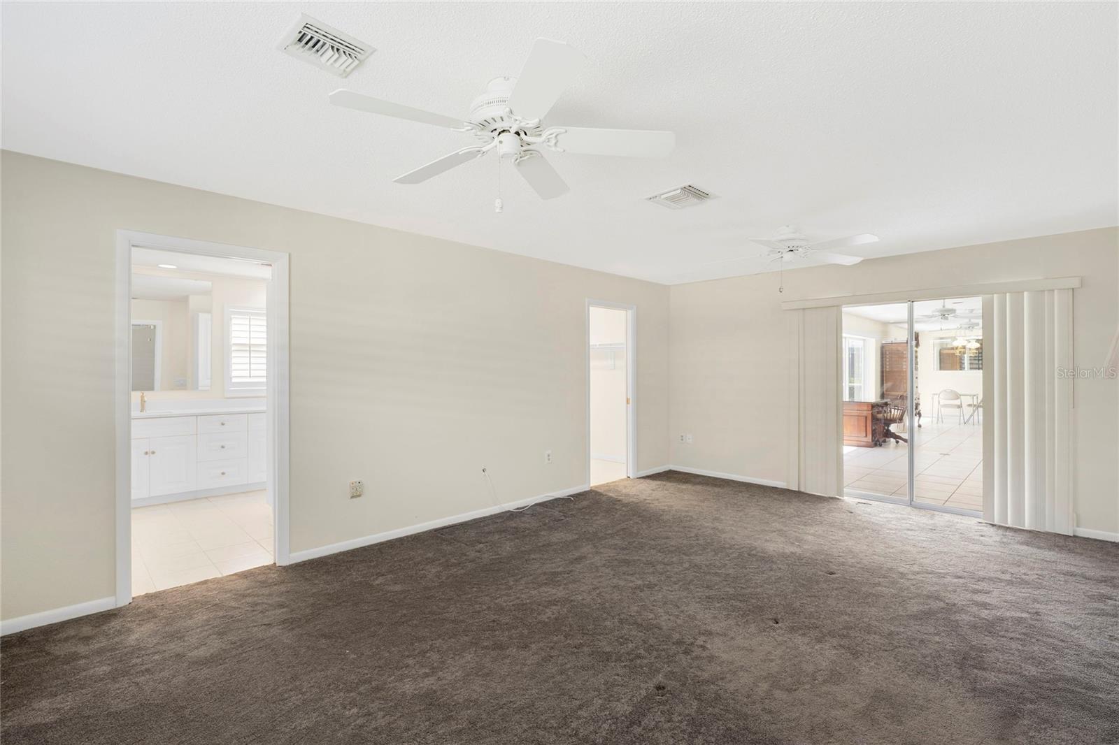 VENICE GARDENS SEC 2 - Residential