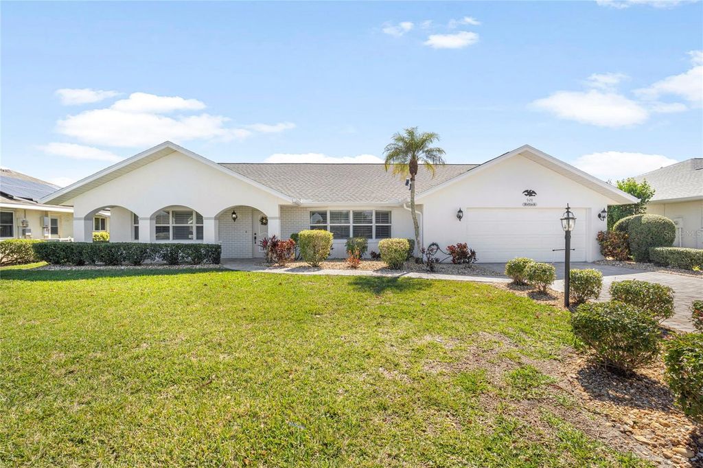 Photo of 928 S Gondola Drive, Venice, FL 34293 (MLS # A4683857)