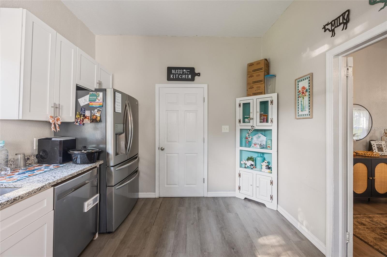 HWY 60 ACREAGE - Residential