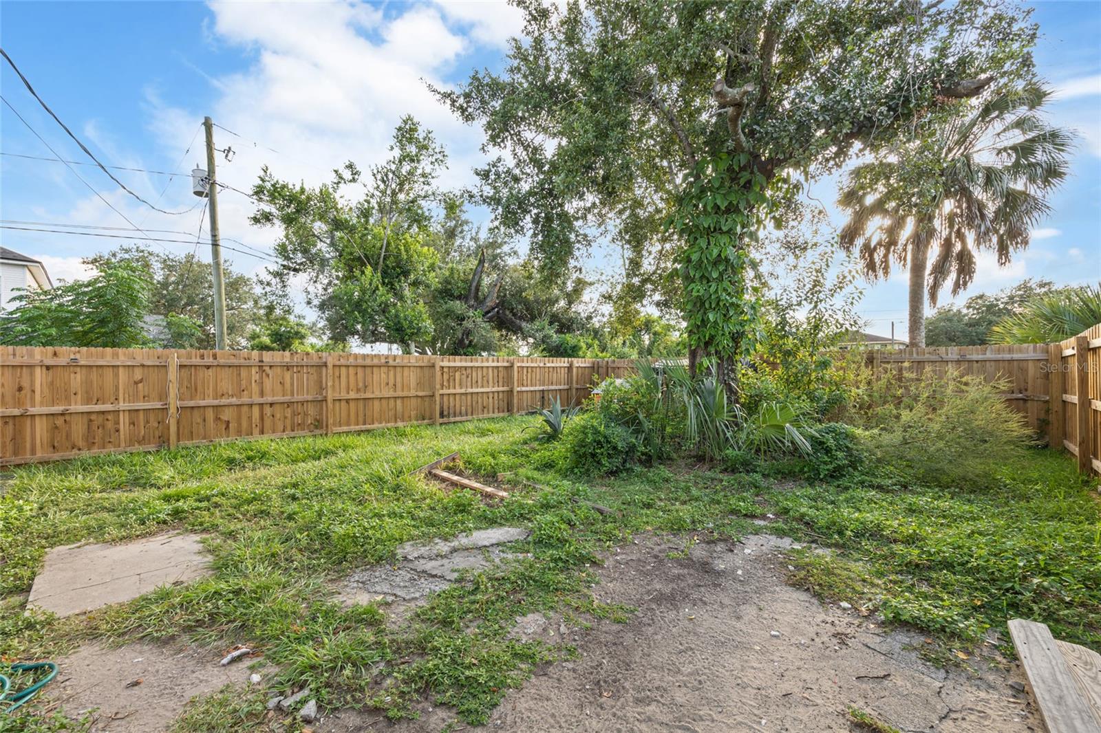 HWY 60 ACREAGE - Residential