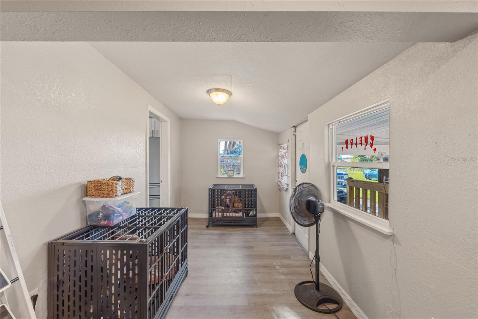 HWY 60 ACREAGE - Residential