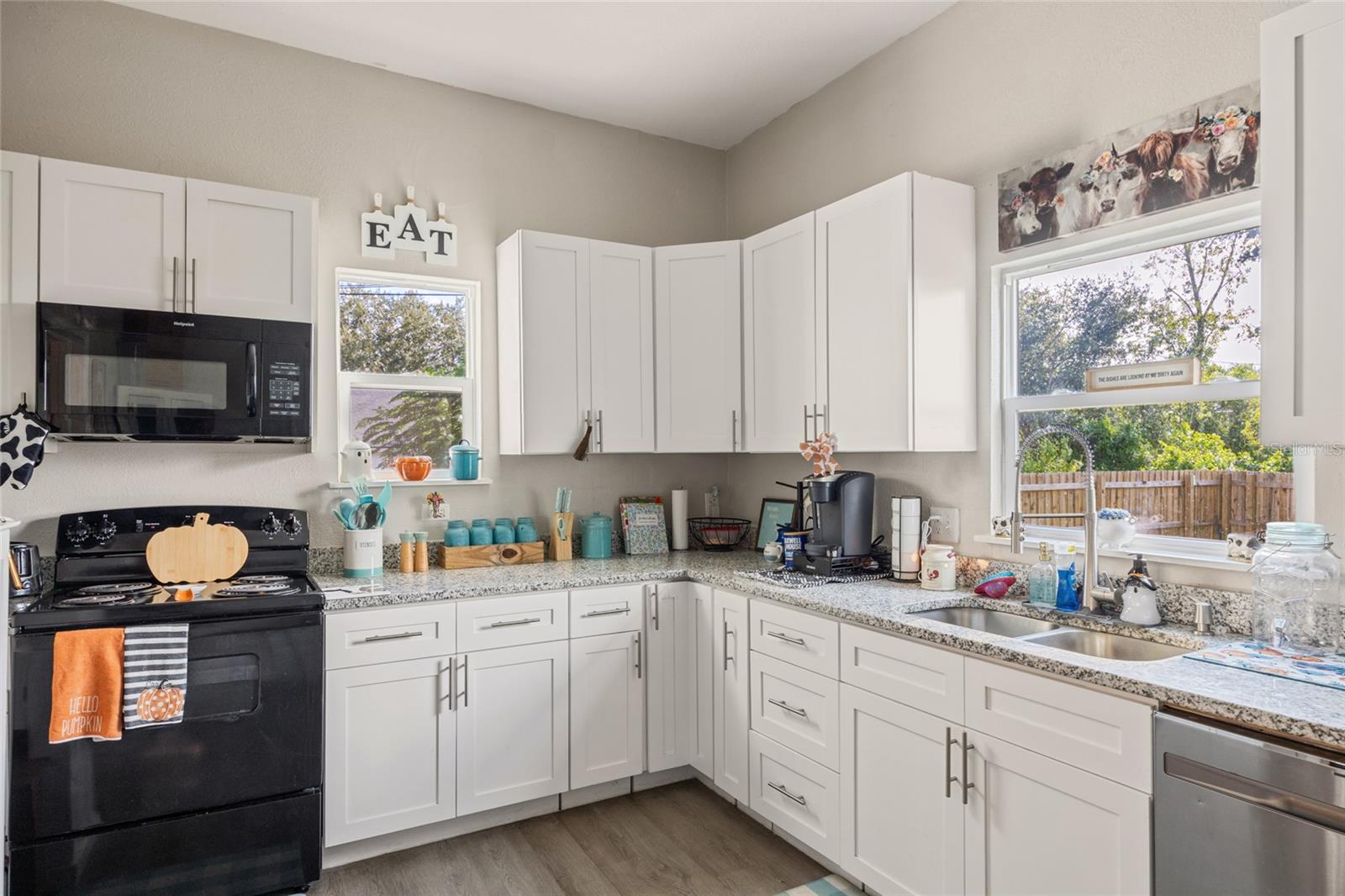 HWY 60 ACREAGE - Residential