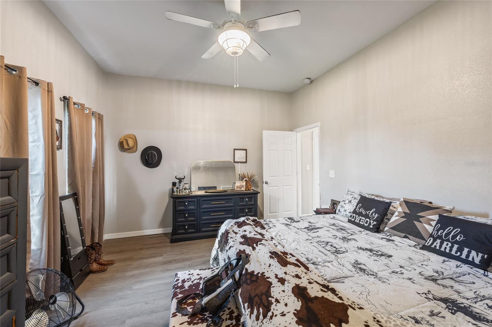 HWY 60 ACREAGE - Residential