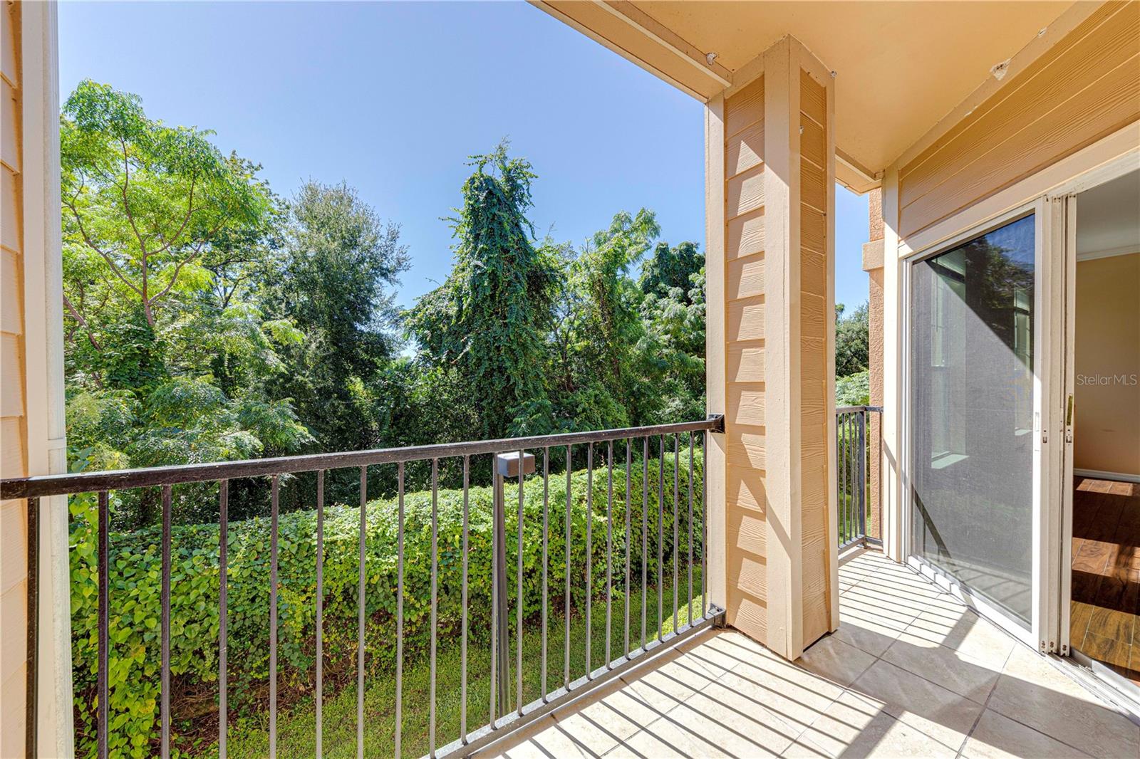 BORDEAUX - Residential Lease