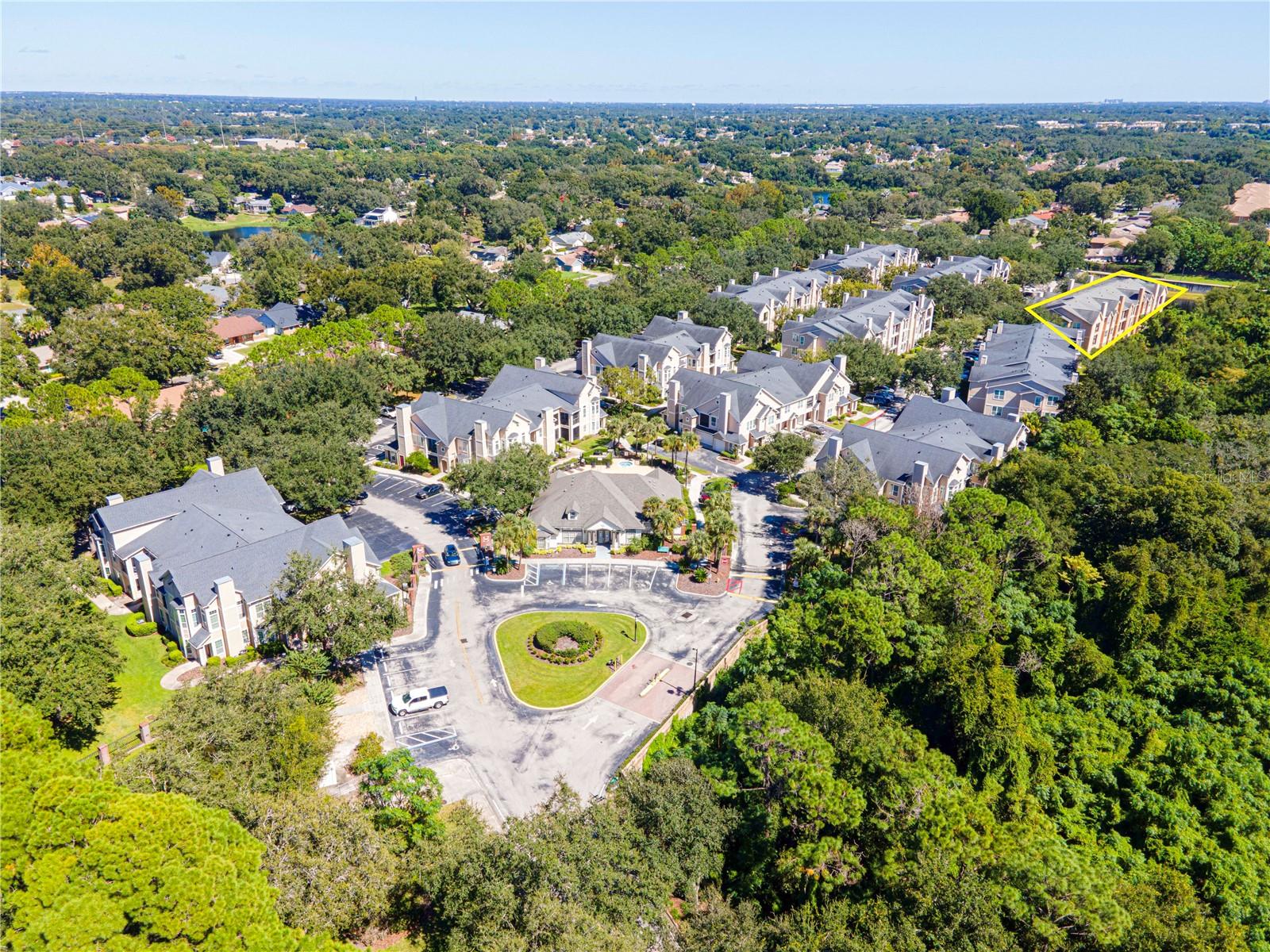 BORDEAUX - Residential Lease