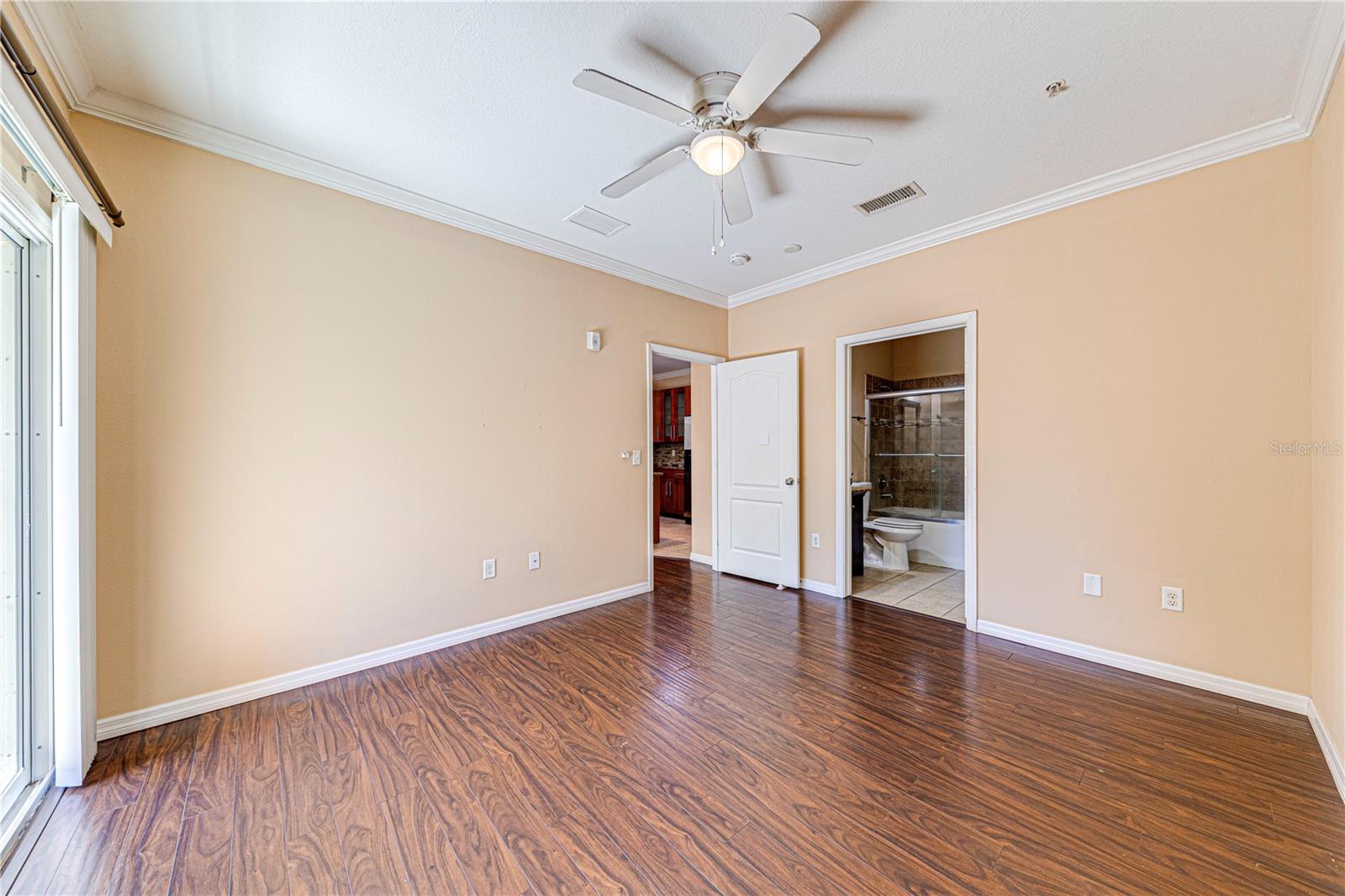 BORDEAUX - Residential Lease