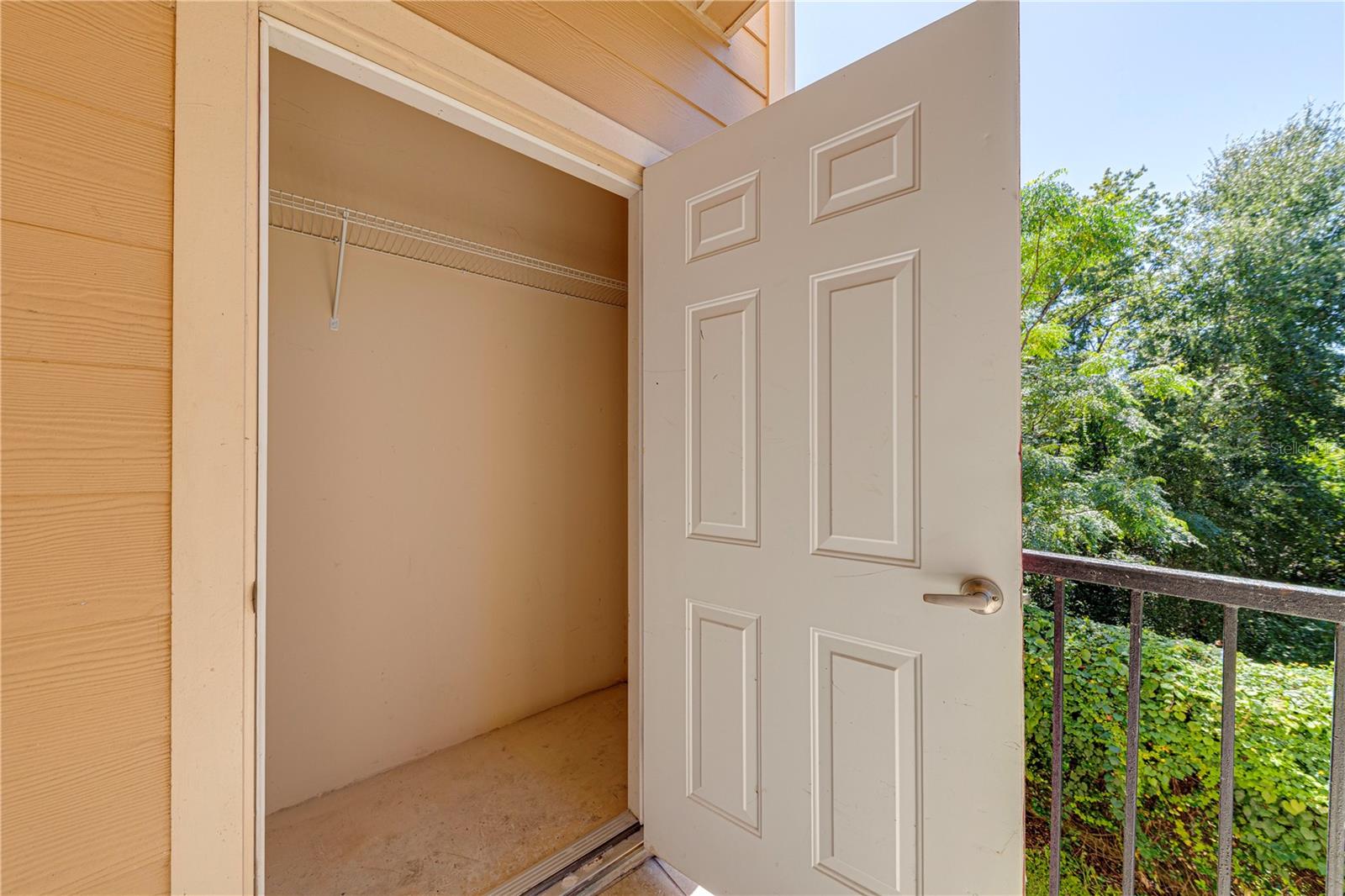 BORDEAUX - Residential Lease