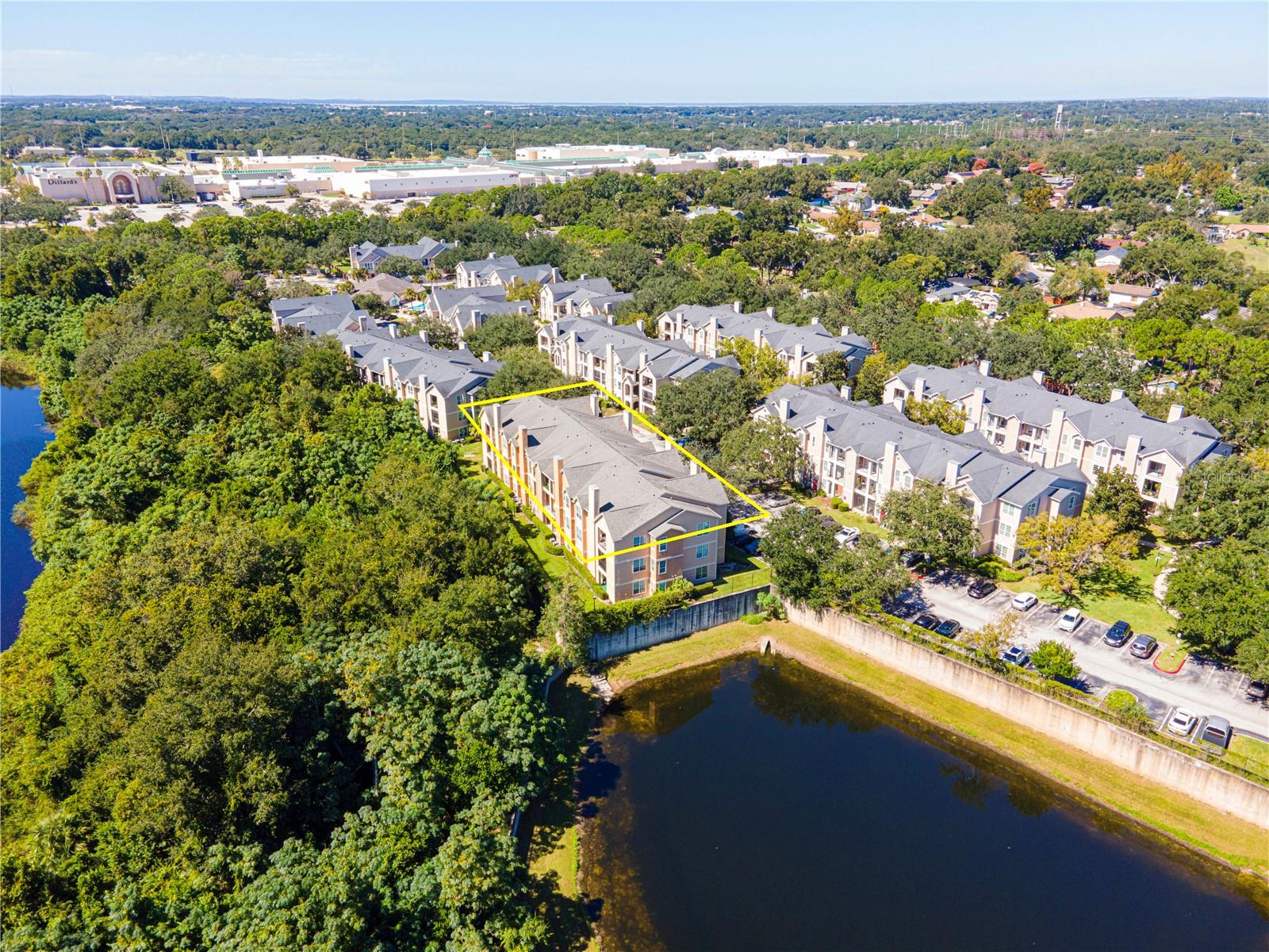 BORDEAUX - Residential Lease