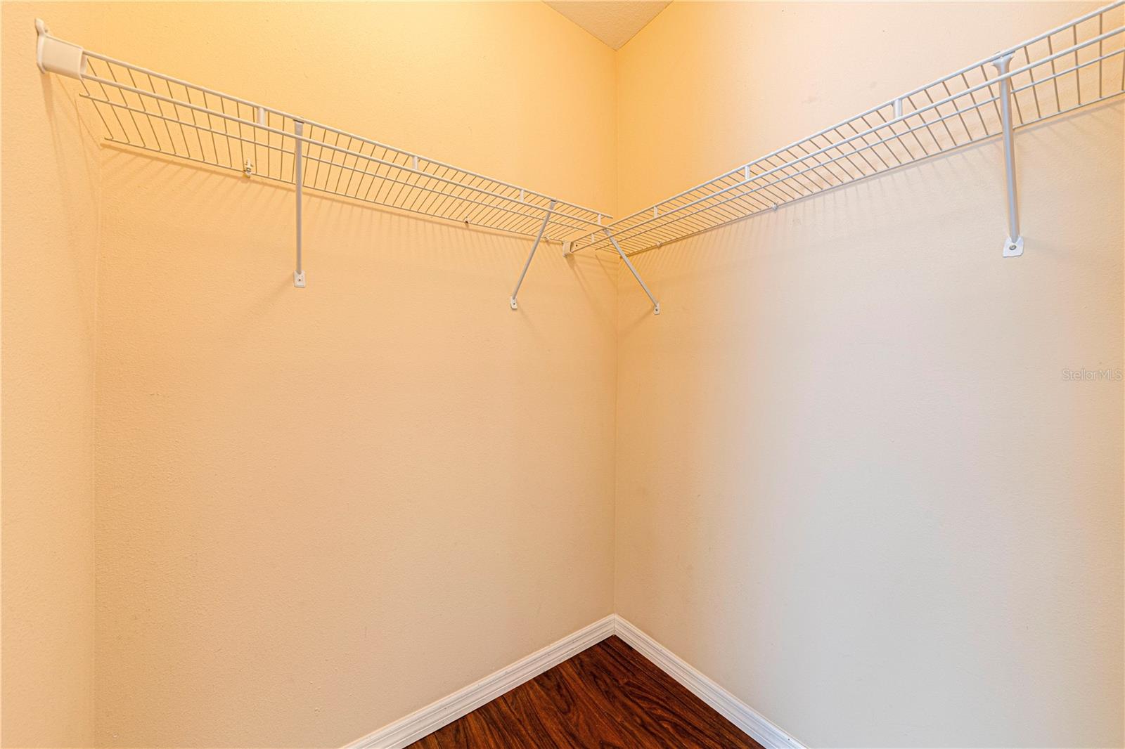 BORDEAUX - Residential Lease