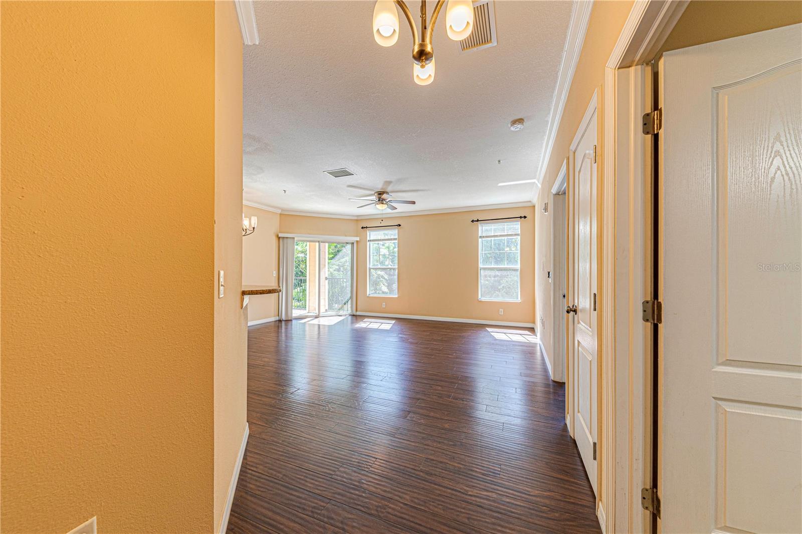 BORDEAUX - Residential Lease