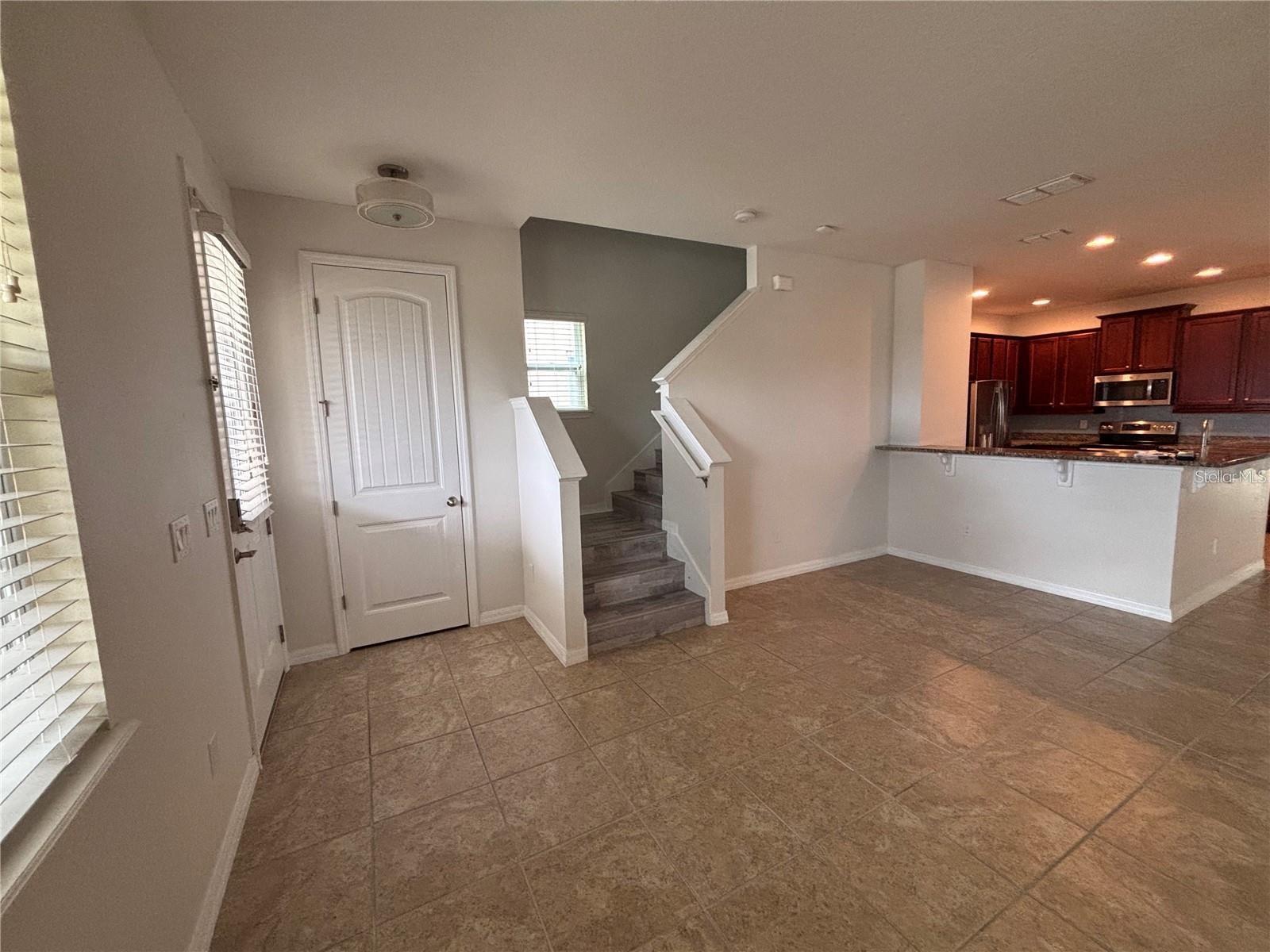 SUMMERPORT TRL - Residential