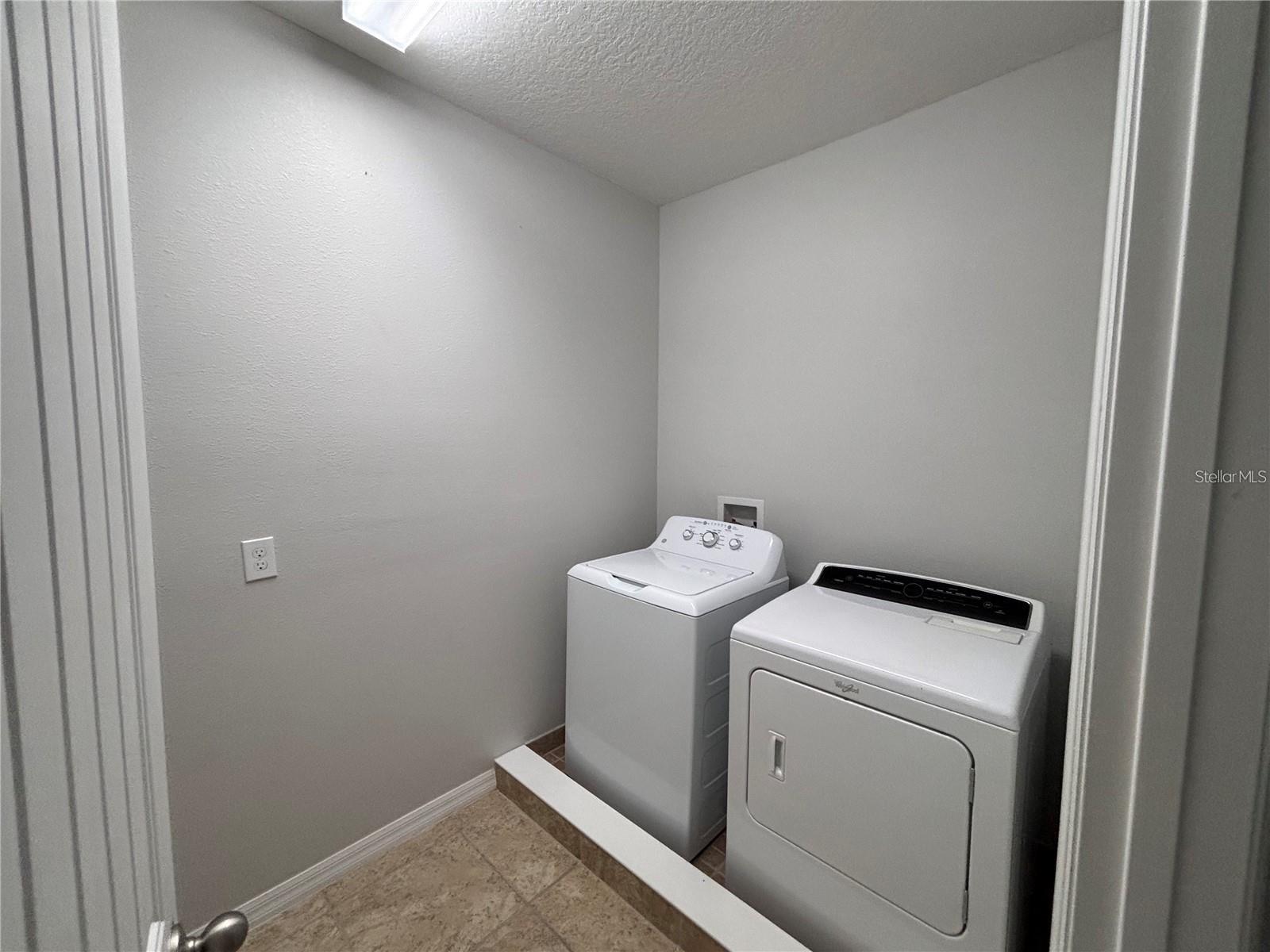 SUMMERPORT TRL - Residential