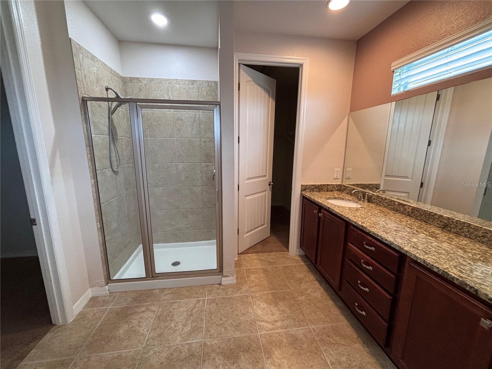 SUMMERPORT TRL - Residential