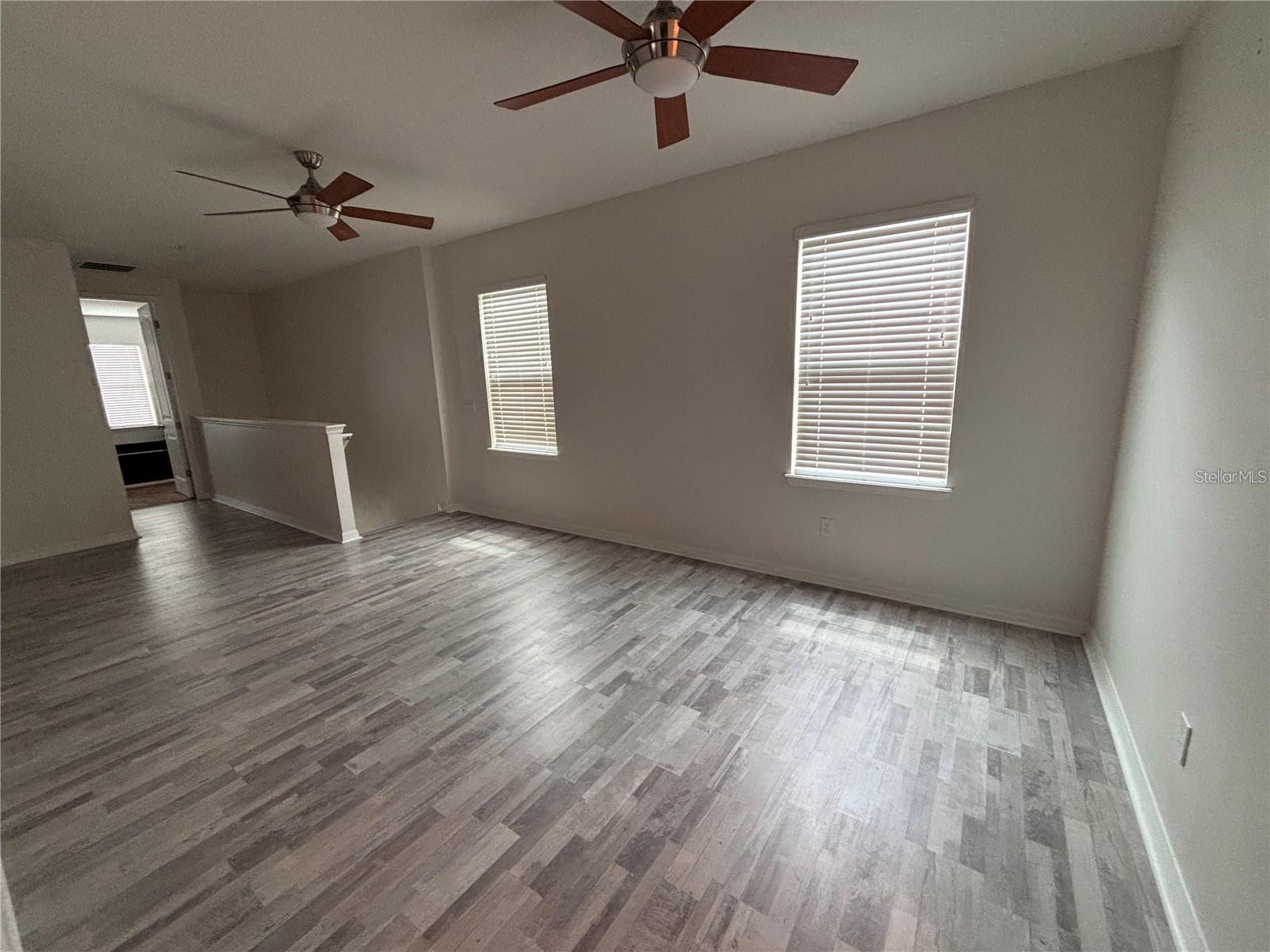 SUMMERPORT TRL - Residential