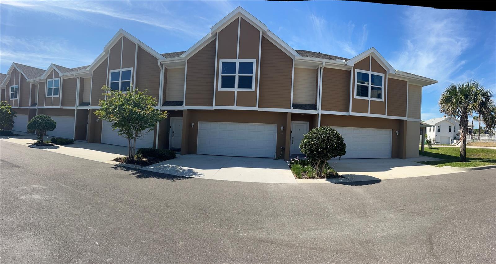 111 OCEANS CIRCLE