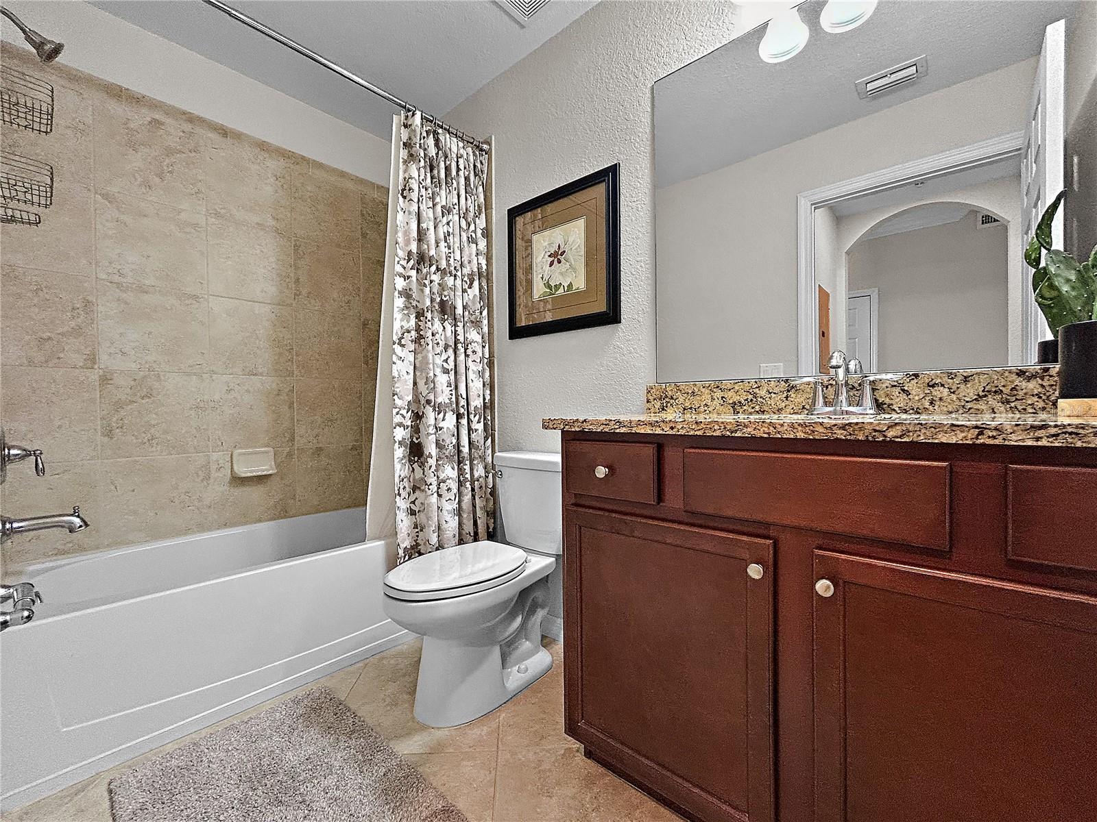 LAKEWOOD NATIONAL - Residential