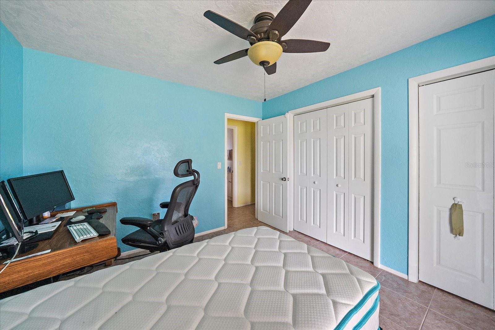 VILLAGE GREEN OF BRADENTON - Residential