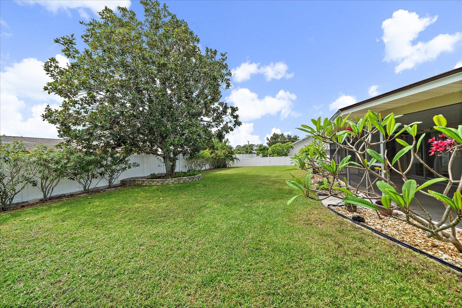 VILLAGE GREEN OF BRADENTON - Residential