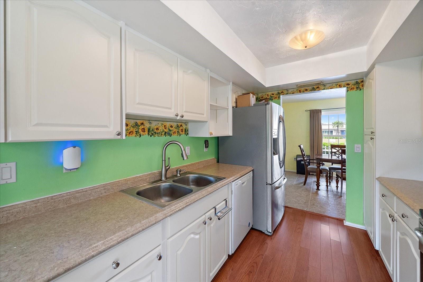 VILLAGE GREEN OF BRADENTON - Residential