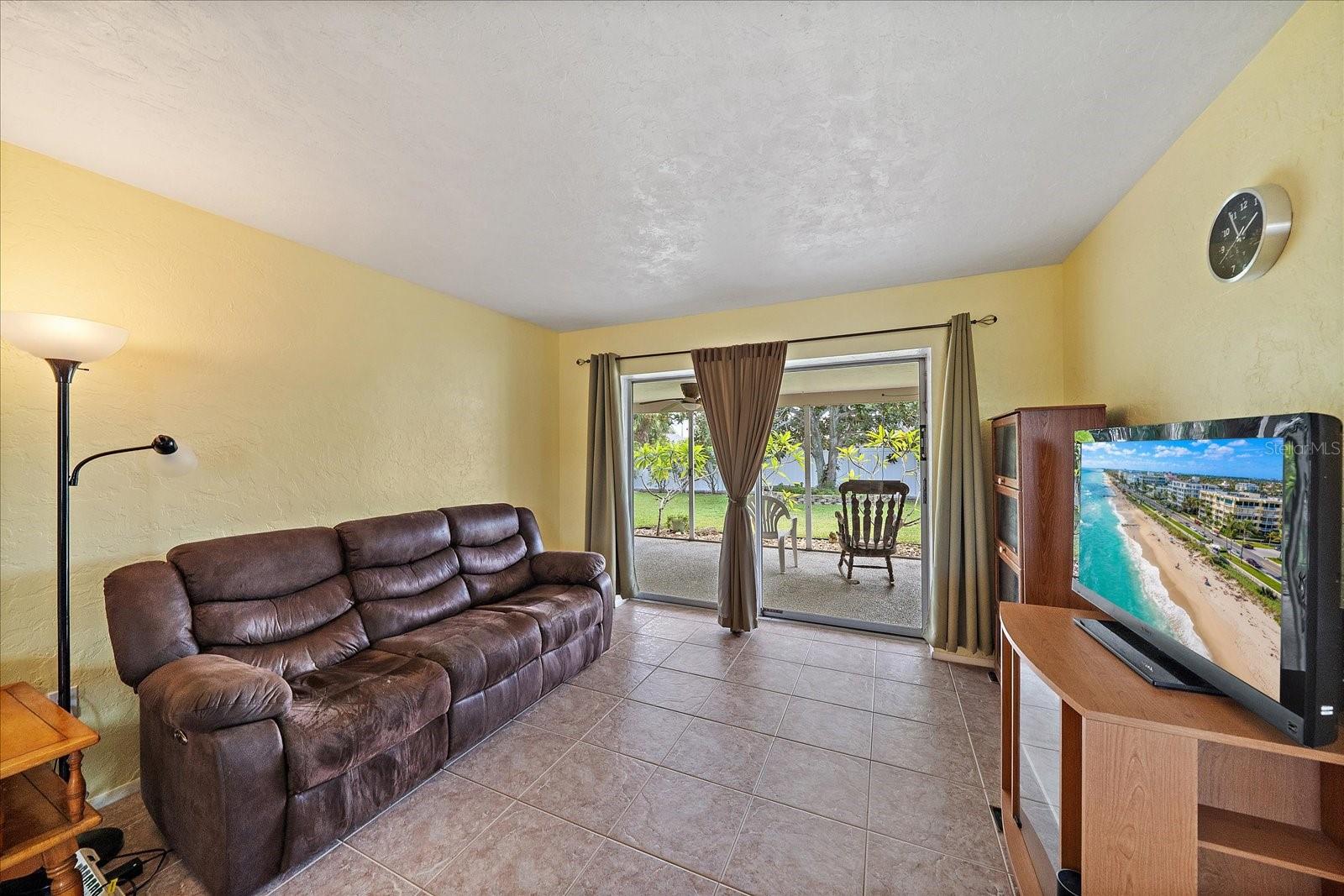 VILLAGE GREEN OF BRADENTON - Residential