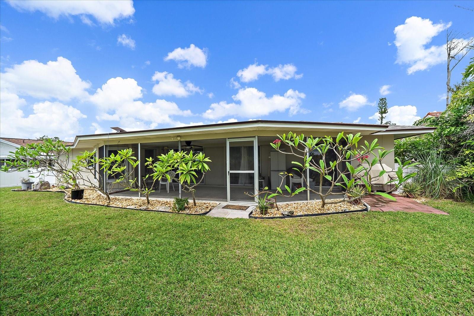 VILLAGE GREEN OF BRADENTON - Residential