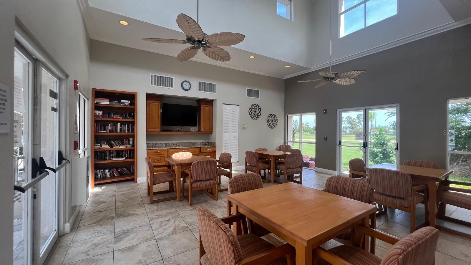 VISTA VERDE - Residential