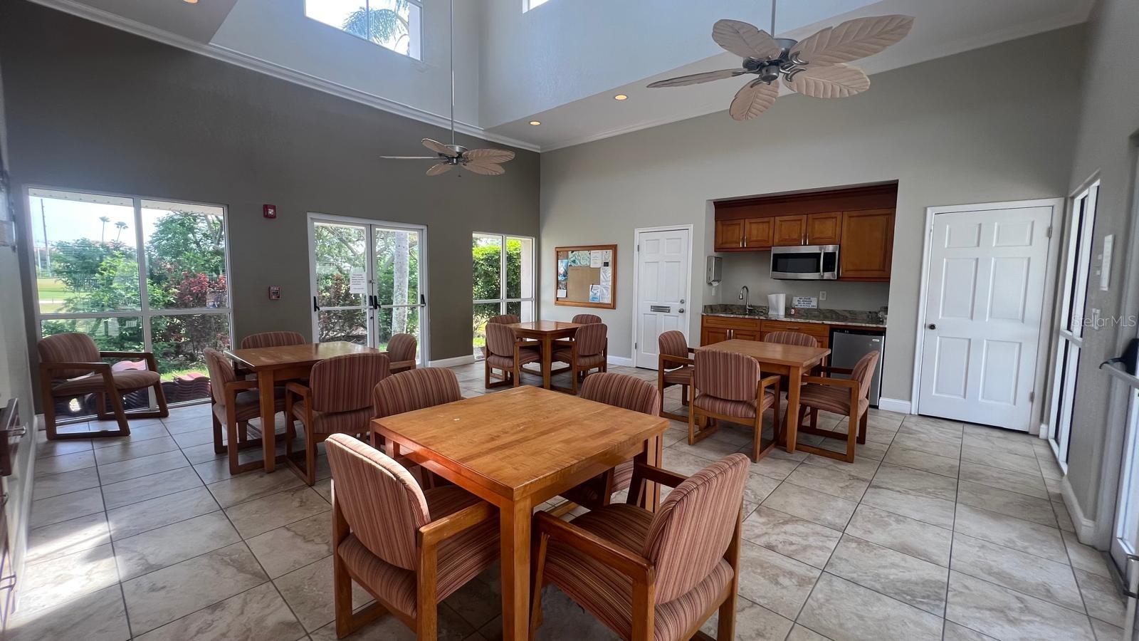 VISTA VERDE - Residential