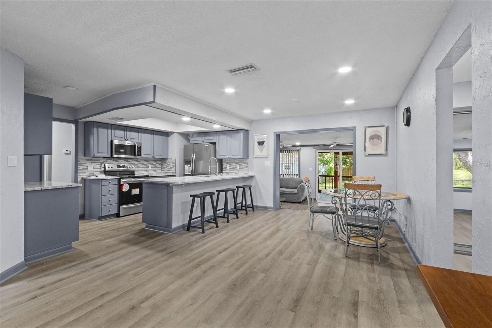 715 W 109TH AVENUE